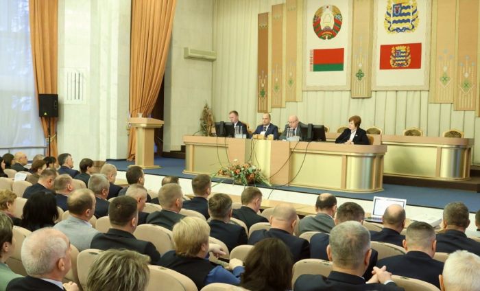 Делегаты ВНС от Минской области обсудили проект пятилетки