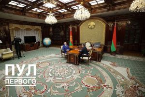 "Господь нас серьезно проверил". Лукашенко заслушал доклад о ситуации в сельском хозяйстве