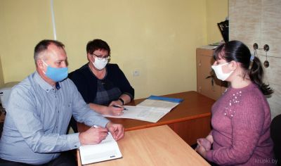 В Крупках начала работу общественная приемная