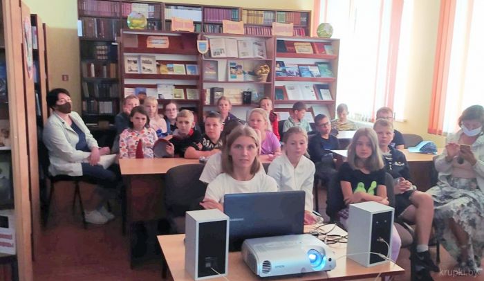 Библиотекари организовывают для детей развлекательные мероприятия