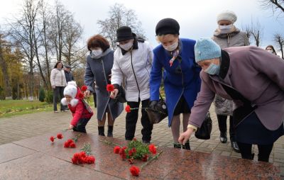 7 ноября в Крупках состоялся митинг, посвященный 103-й годовщине Октябрьской революции