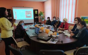 В Крупках состоялся семинар-практикум по профориентации с участием тренера Риммы Шидловской