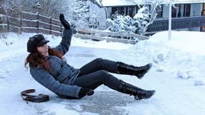 Основная причина травматизма зимой – банальная спешка
