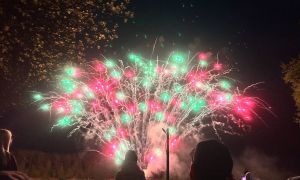 Празднование 9 мая в Крупках завершилось грандиозным салютом (видео)