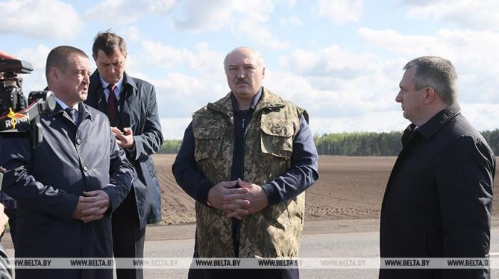Александр Лукашенко говорил с жителями Ветки о важности мира