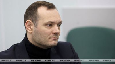Политолог Вадим Боровик: самое главное - локализовать агрессивные планы НАТО и прекратить региональный конфликт