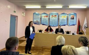 Председатель райисполкома встретился с коллективом филиала «ДРСУ № 164»