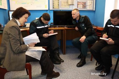 Руководящий состав Крупского РОЧС принял участие в психологическом консультировании