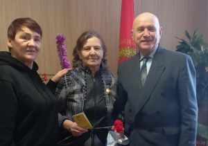 Звание «Почетный ветеран» присвоено крупчанкам Анне Рыжковой и Лилии Глущенко