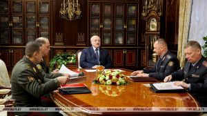 Александр Лукашенко принял руководство МВД с докладом о состоянии оперативной обстановки в Беларуси