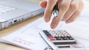 Поздравление председателя Крупского райисполкома с Днем банковских и финансовых работников