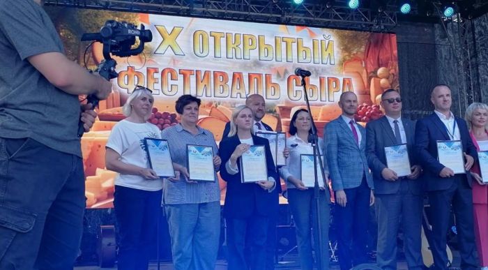 Самый знатный сыр – такова оценка народной дегустации продукции холопеничских мастеров
