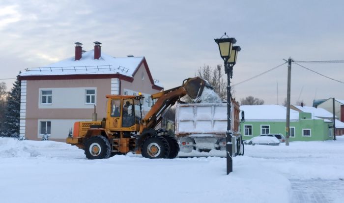 В Минской области с 10 по 12 января вывезено более 54 тыс. куб. м снега