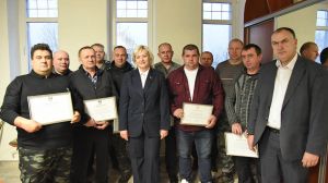 Аграриев ОАО «Кленовичи» поздравили с профессиональным праздником