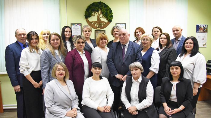 Директор представительства Белгосстраха по Крупскому району: "Выполнению всех показателей предшествует ежедневная работа всех специалистов"