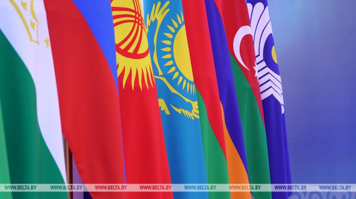 Александр Лукашенко принимает участие в неформальной встрече лидеров стран СНГ