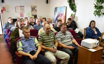 В Крупках прошел обучающий семинар о безопасности при эксплуатации транспортных средств