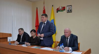 Председатель райисполкома встретился с коллективом Крупского льнозавода