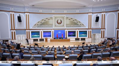 Лукашенко: экономика и банковский сектор Беларуси пережили беспрецедентные вызовы