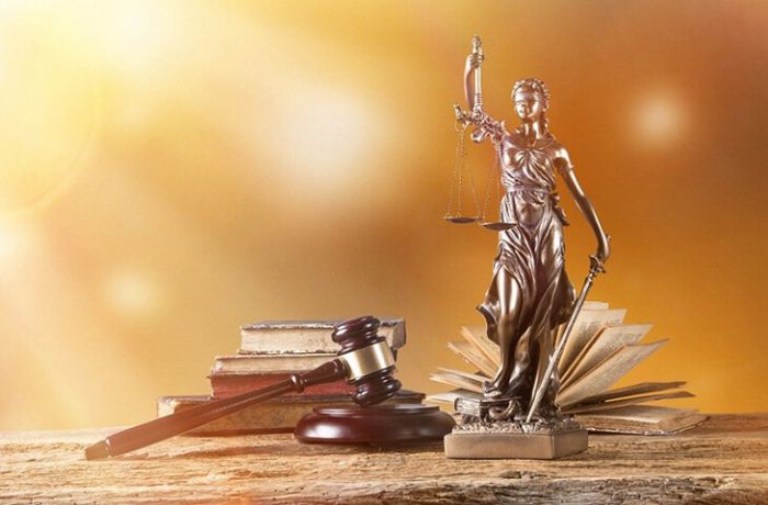 Поздравление председателя Крупского райисполкома с Днем работников прокуратуры Беларуси