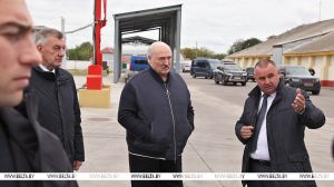 Лукашенко потребовал исключить бесхозяйственность и навести порядок в агросекторе Шкловского района