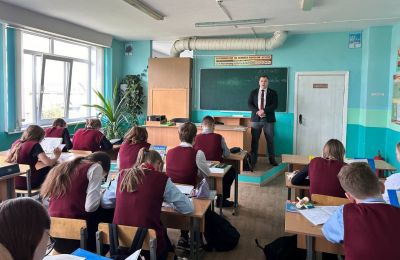 В СШ №3 г. Крупки прошла серьезная профилактическая беседа для учеников 8-9 классов