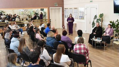 В Крупках прошла диалоговая площадка «Духовные ценности семьи»