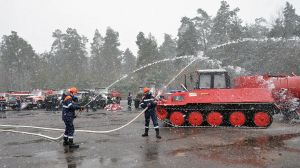 Пожарные команды и бригады Крупского лесхоза продемонстрировали слаженность действий