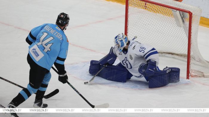 Минское "Динамо" одержало вторую победу в серии первого раунда плей-офф КХЛ