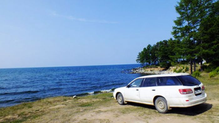 Парковка автомобиля у воды должны производиться более чем за 30 метров от берега