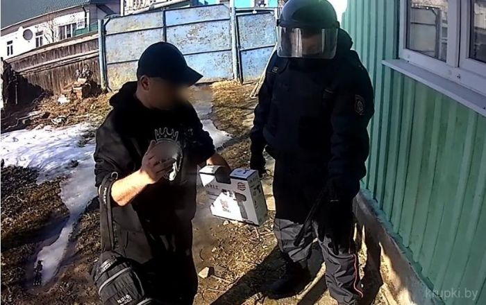Охранная сигнализация помогла задержать вора на месте преступления