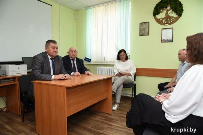 Председатель Крупского райисполкома встретился с коллективом представительства Белгосстраха