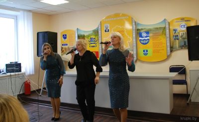 Музыка, песни, слова благодарности и поздравления звучали в День матери для крупчанок
