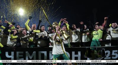 Футбольный клуб "МЛ Витебск" впервые в своей истории завоевал титул чемпиона Беларуси