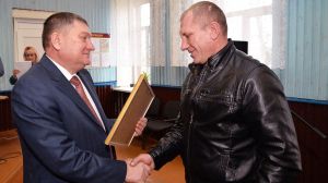 Председатель Крупского райисполкома поздравил с праздником аграриев СУП «Щавры-агро»
