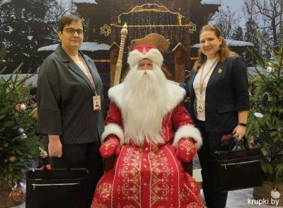 Крупчане, делегаты ВНС, посещают выставку достижений &laquo;Моя Беларусь&raquo;