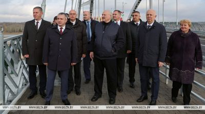 Лукашенко: дайте мне мосты, дороги, молоко и мясо. Рассказываем, в чем суть президентской просьбы