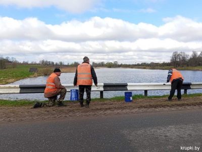 Работники &laquo;ДРСУ № 164&raquo; работают на нескольких объектах дорожной сети