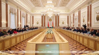 О смыслах Дня народного единства. Лукашенко проводит большую встречу с идеологическим активом и экспертами