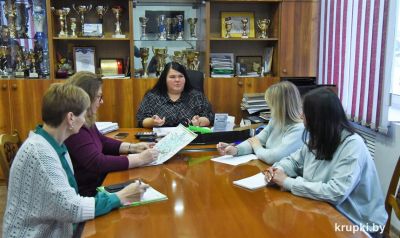 Ежедневный труд работников &laquo;ДРСУ № 164&raquo; обеспечивает безопасное движение в Крупском районе