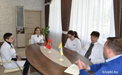 Со специалистами на диалоговой площадке обсудили тему суицидов