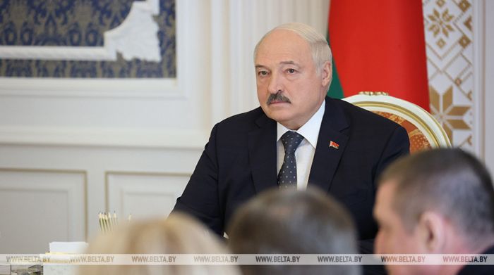Александр Лукашенко отверг предложение по присоединению низкоэффективных сельхозпредприятий к госорганизациям