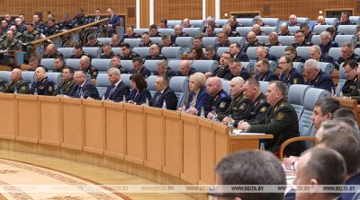 Лукашенко - силовикам: необходимо быть готовыми к любым событиям