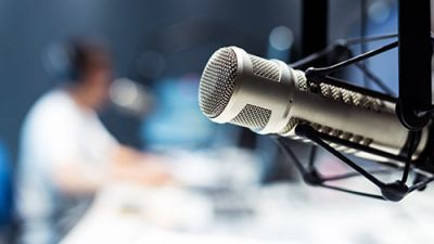 Поздравление председателя райисполкома с Днем печати и Днем работников радио, телевидения и связи