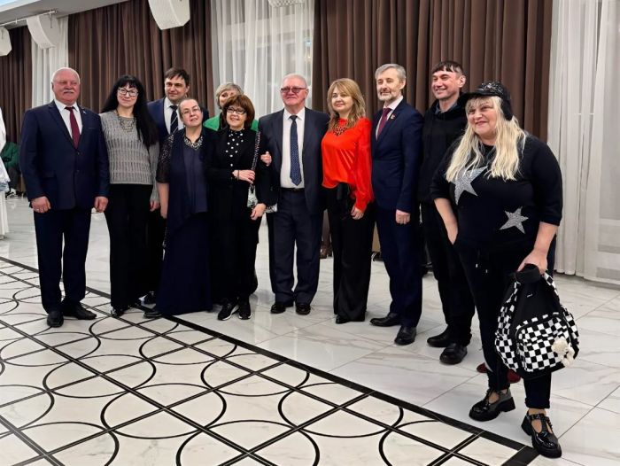 Песня на словы Барыса Макарэвіча стала гімнам адной з творчых навучальных устаноў