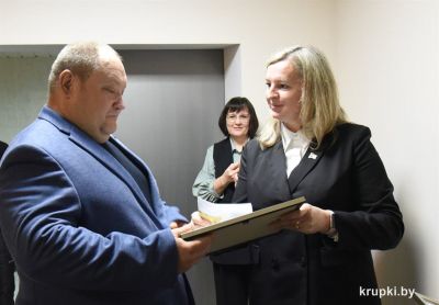 Работников производственной площадки при деревне Дворище ОАО «Агрокомбинат «Дзержинский» поздравили с профессиональным праздником