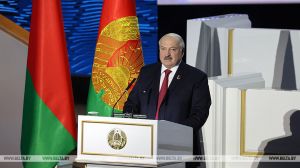 &quot;Очень важно сейчас не разрушить наше единство&quot;. Первые слова Лукашенко в должности председателя ВНС