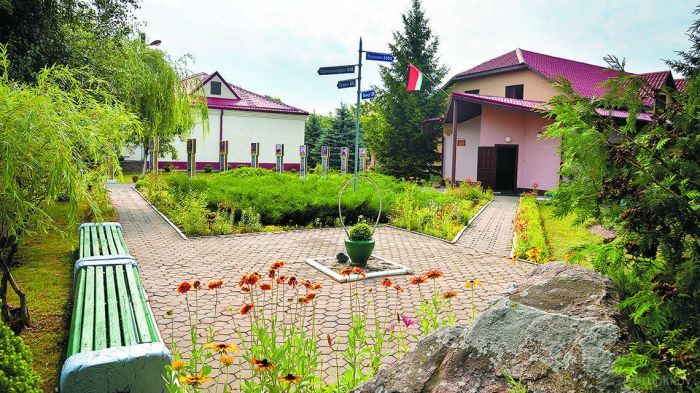 В Крупском музее проходит выставка работ рукодельницы Ольги Кушнер