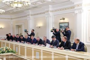Лукашенко о перспективах Витебской области: нужен пошаговый антикризисный план