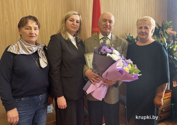 Председатель районного совета ветеранов Владимир Кушнер празднует юбилей